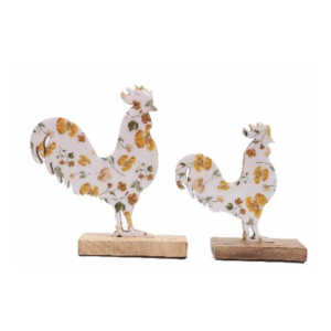 Easter Decoratives wooden hens